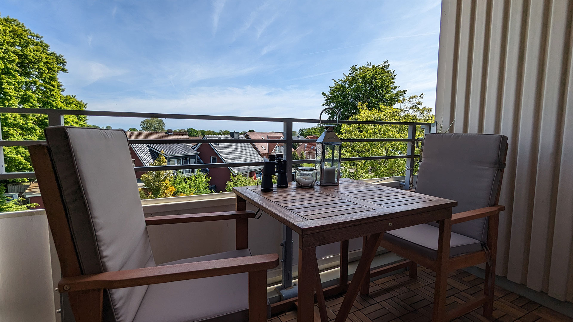 verkauft - renovierte Wohnung mit Balkon 150m zum Strand Kellenhusen